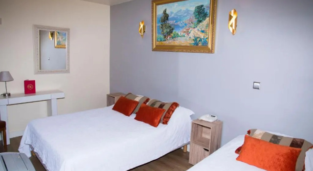 Трёхместный номер Comfort Hôtel du Mont Blanc