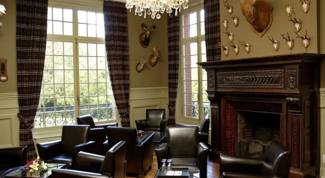 Chateau-Hotel De Belmesnil, Varaa Hotelli  