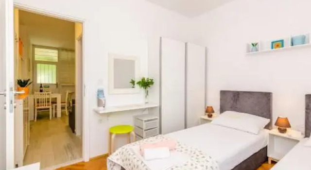 Apartment Petrana, Забронировать Апартаменты/квартира Отели Региона Дубровника с парковкой, Парковка