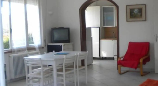 Апартаменты Poggio Al Lago Apartments & Rooms