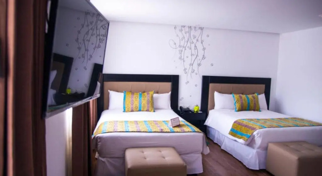 Трёхместный номер Standard Embassy Quito Hotel