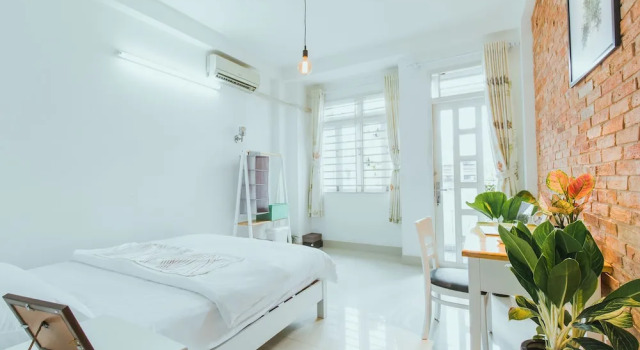 Семейный номер Standard с балконом Urban House Saigon 2