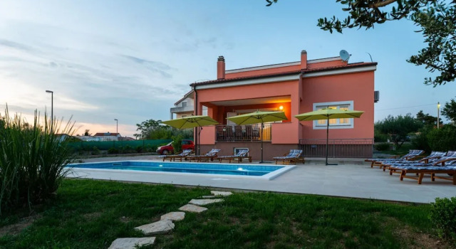 Вилла Villa Solis ZadarVillas