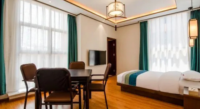 Люкс Journey   Select  Hotel