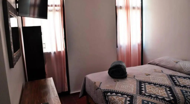 Departamento céntrico a 100 metros de la Alhóndiga, Prenota Hotel Guanajuato El Bajio