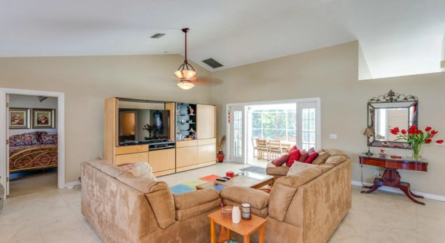 Quiet Retreat - Three Bedroom Home, Buchen Sie Hotel Cypress Lake Fort Myers Area
