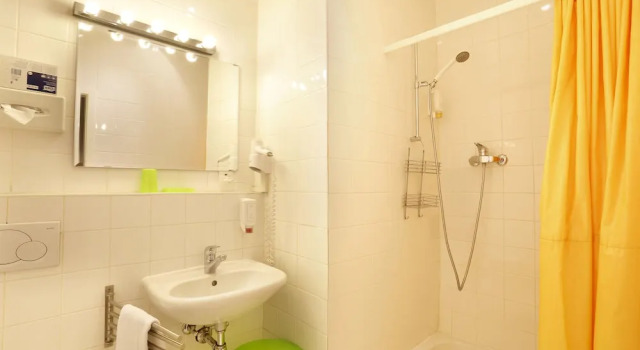 Одноместный номер Standard Hotel Tor