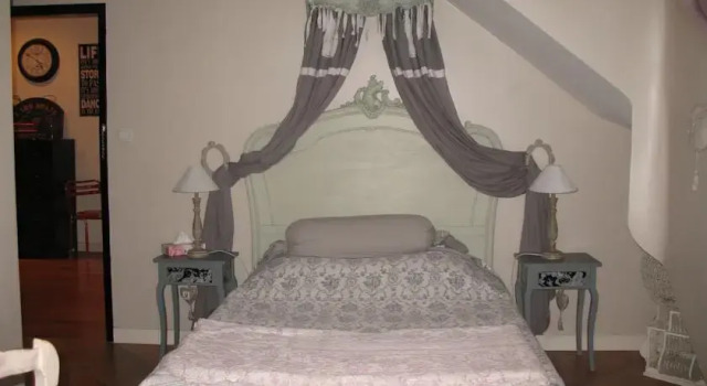 Chambres d'Hôtes Les Glycines, Buchen Sie Hotel Clouange Great Eastern Region