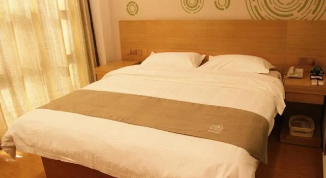 Двухместный номер Standard GreenTree Inn Shandong Jinan Gaoxin District South Gongye Road Middle Aoti Road Express Hotel