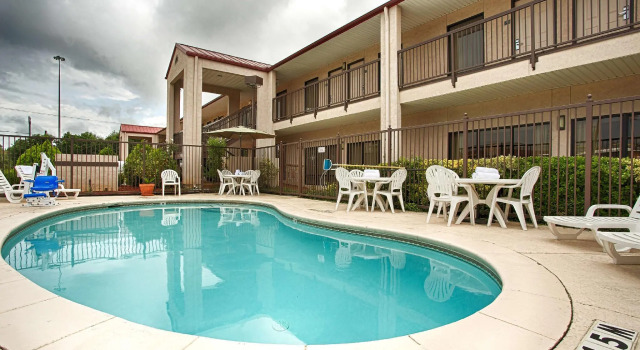 Номер Standard Best Western Lindale Inn