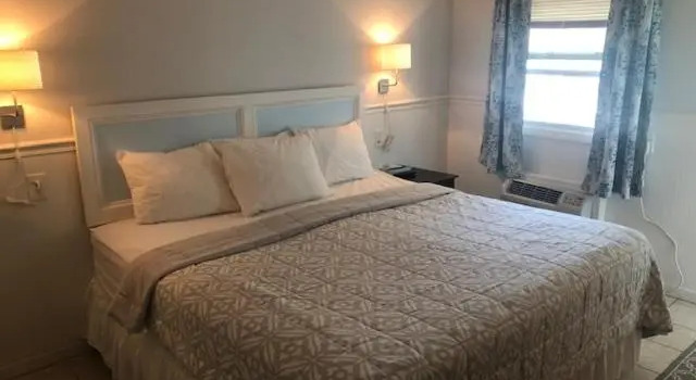 Студия Boardwalk Beach Inn