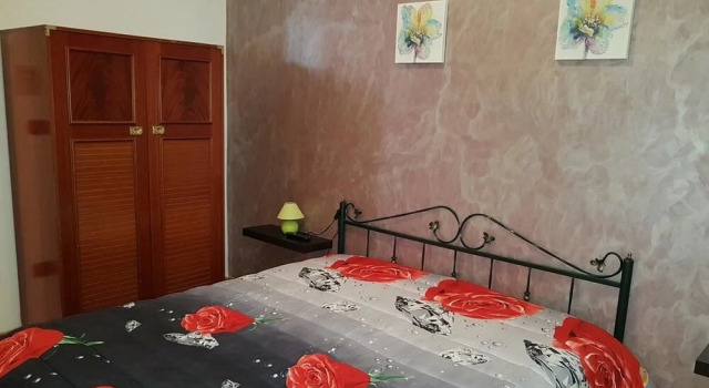 B&B Mara, Book Bed and Breakfast Hoteller i Pompeji med parkering, Parkering