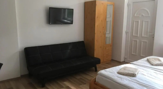 Апартаменты с видом на сад Bogoly Apartman