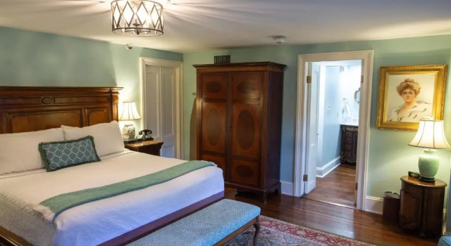 Двухместный номер Superior The Gastonian, Historic Inns of Savannah Collection