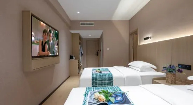 Семейный люкс Haojing Garden Hotel (Lianyungang Suning Plaza Pedestrian Street)