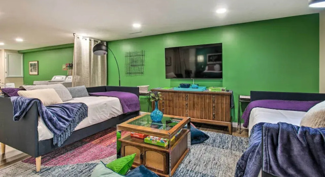 Ideally Located House - 9 Mi From Route 66, Забронировать Отель Отели Иллинойс 3 звезды, 3*