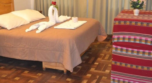 Habitación doble Estándar Robertos Hostel