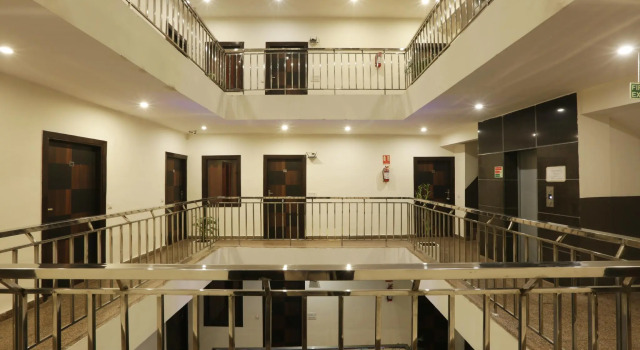 Hotel Sky View, Забронировать Отель Отели Нью-Дели с завтраком, Завтраки