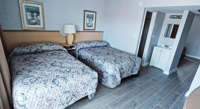 Номер Deluxe Palms by the Beach Motel