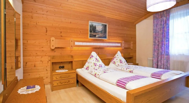 Chalet in Leogang near Ski Slopes, Забронировать Шале Виллы Лыжного цирка Заальбах-Хинтерглемм-Леоганг-Фибербрунн, Вилла