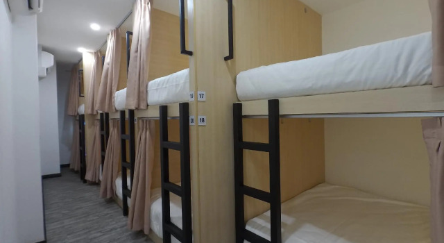 Кровать в общем номере (мужской номер) Signel Hostel