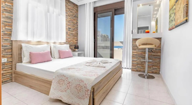3- Sea view luxury suite in the center of Rhodes!