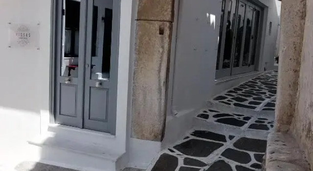 Kissos Luxury Suites