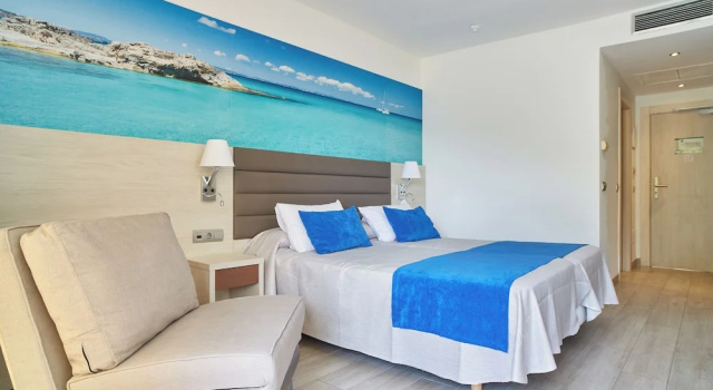 Номер Superior с балконом Invisa Hotel Club Cala Verde