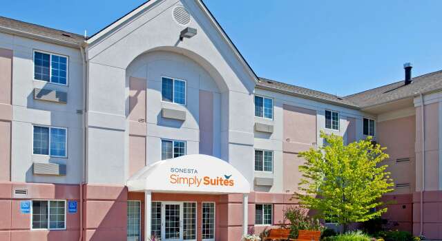 Candlewood Suites Detroit-Ann Arbor, Varaa Hotelli Ann Arbor 