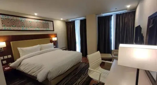 Люкс Premier Avari Xpress Gilgit