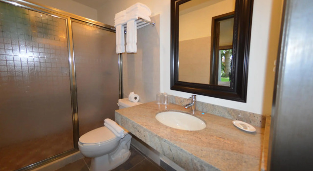 Полулюкс Sina Suites Cancun