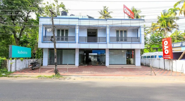 OYO Flagship 16623 Kubeira Homestay