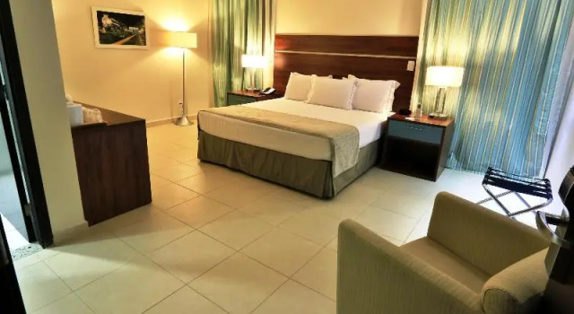 Одноместный номер Luxury с балконом Slaviero Porto Velho