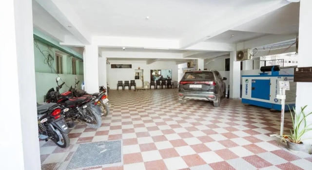 Mahasri Homestays Fully Furnished 2BHK & 1BHK Apartments, Rezervovat Apartmán Hotely v Andhra Pradesh s parkováním, Parkování