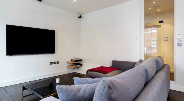 Veeve - Notting Hill Gate, Забронировать Отель Кенсингтон и Челси Лондон, рядом с St George's Campden Hill