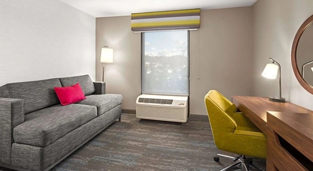 Одноместный номер Deluxe Hampton Inn Seekonk
