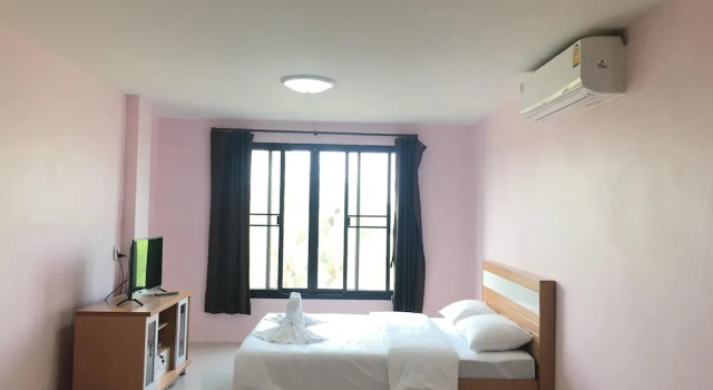 Sutharnlai Apartment
