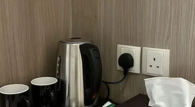 hotel alfal alshemaly, Забронировать Отель Отели Дуба с завтраком, Завтраки