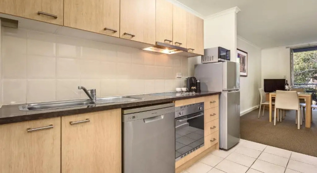 Апартаменты Executive Quest St Kilda Bayside