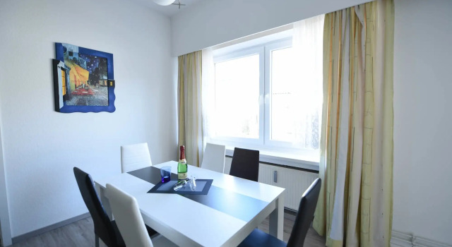 Haus Shiralee - Das Ferienhaus Warnemünde, Забронировать Отель Отели Ростока 3 звезды, рядом с Парк Варнемюнде-Кур, 3*