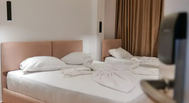 Трёхместный номер Standard с балконом Hotel Havana
