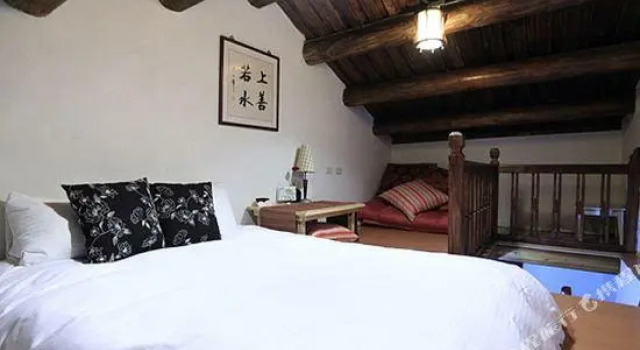 The old says B&B, Prenota Bed & breakfast Jincheng Kinmen County
