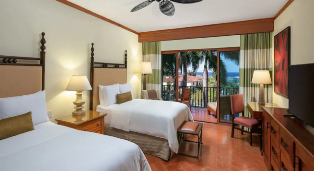 Четырёхместный номер Deluxe с балконом JW Marriott Guanacaste Beach Resort