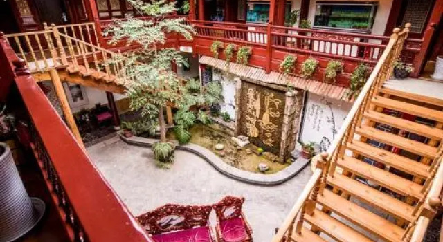Tengyun Hostel, Забронировать Хостел Хостелы Лицзян, рядом с Улица Сквер-стрит Древнего города Даянь, Хостел