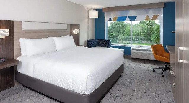 Двухместный номер Standard Holiday Inn Express & Suites Reedsburg - Dells Area by IHG