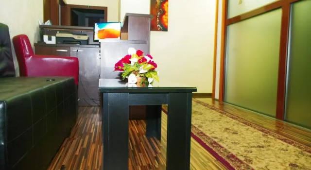 Hotel Corona, Забронировать Отель Отели Скопья 3 звезды, рядом с Каменный мост, 3*