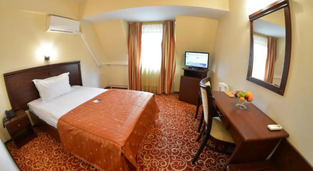 Одноместный номер Economy Hotel Central