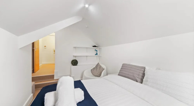 Wonderful Stay 2 Bedrooms Flat, Varaa Huoneisto Asunnot kohteessa Merseyside, Huoneisto