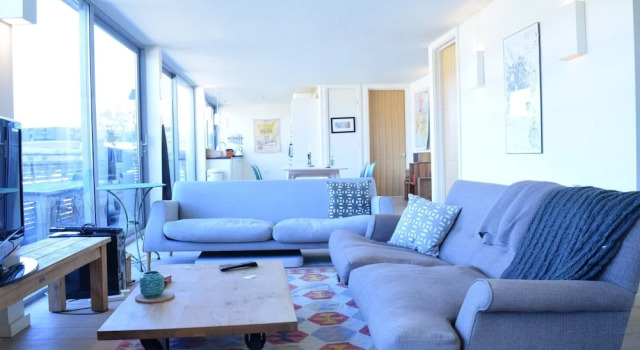 2 Bedroom Apartment With Terrace In Shoreditch, Varaa Huoneisto Asunnot kohteessa Merseyside, Huoneisto