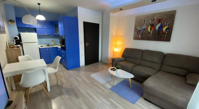 Апартаменты Modern & Central 1BR Apartment with lovely terrace